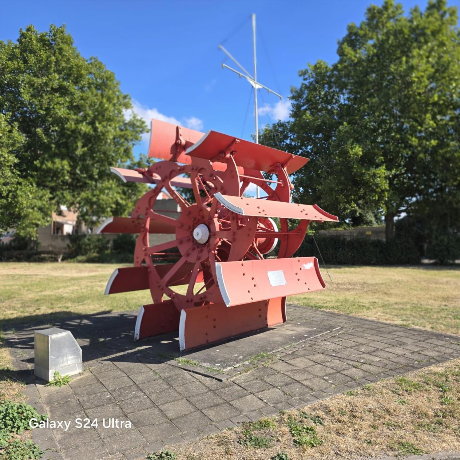 City Apart - Fewo Klimaanlage Whirpool Panoramafenster 5 Personen Kulturdenkmal Dessau-Rosslau Εξωτερικό φωτογραφία